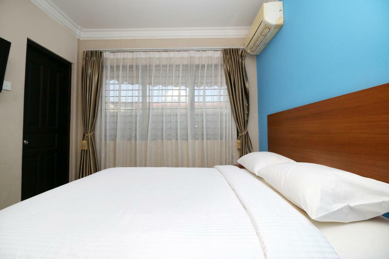 Safina Inn Syariah Sekupang Batam Εξωτερικό φωτογραφία